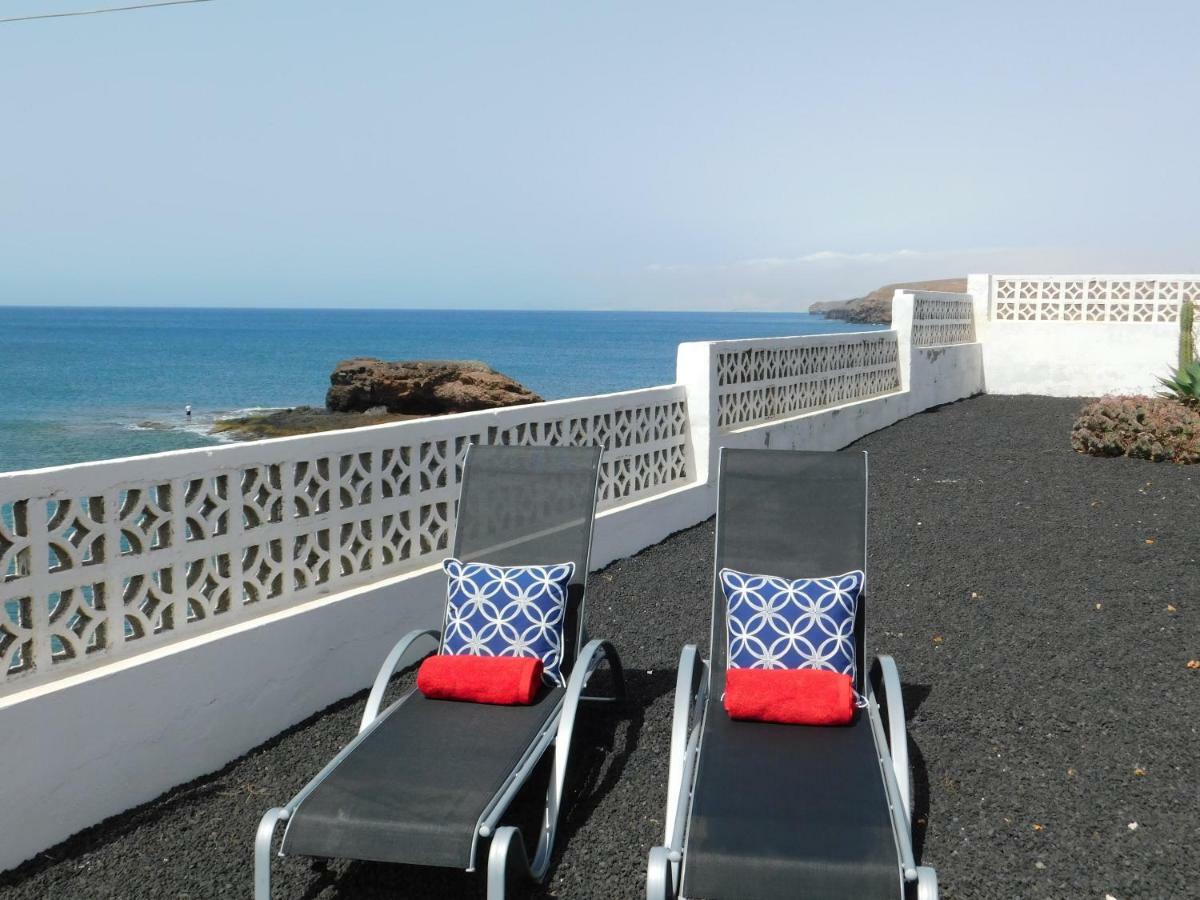 Villa El Roquito Ocean View à Tarajalejo Extérieur photo