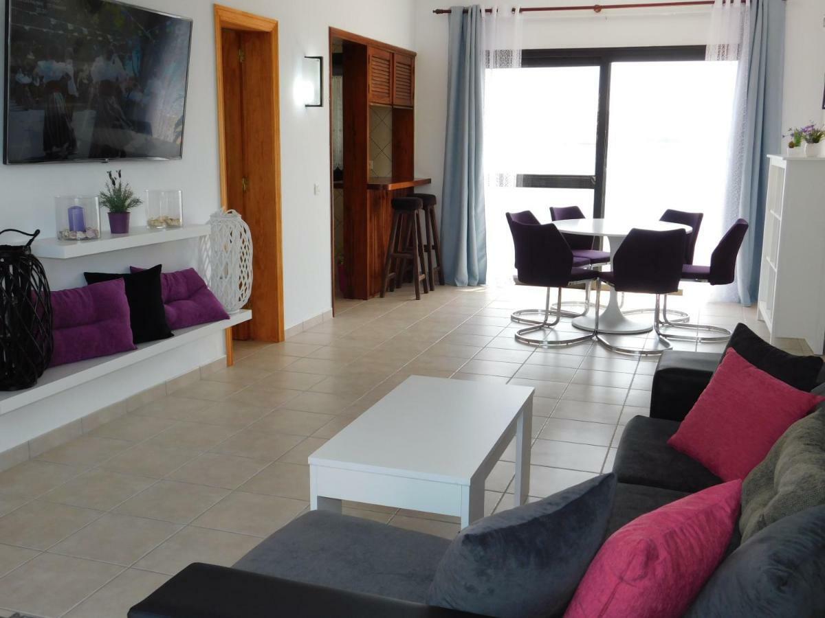 Villa El Roquito Ocean View à Tarajalejo Extérieur photo